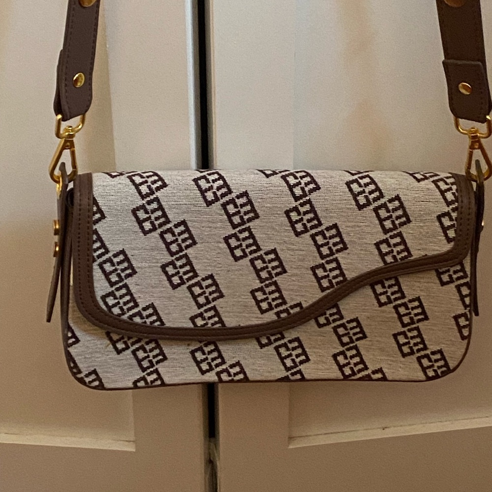 Cream Couch Cloud bag - brown on tan